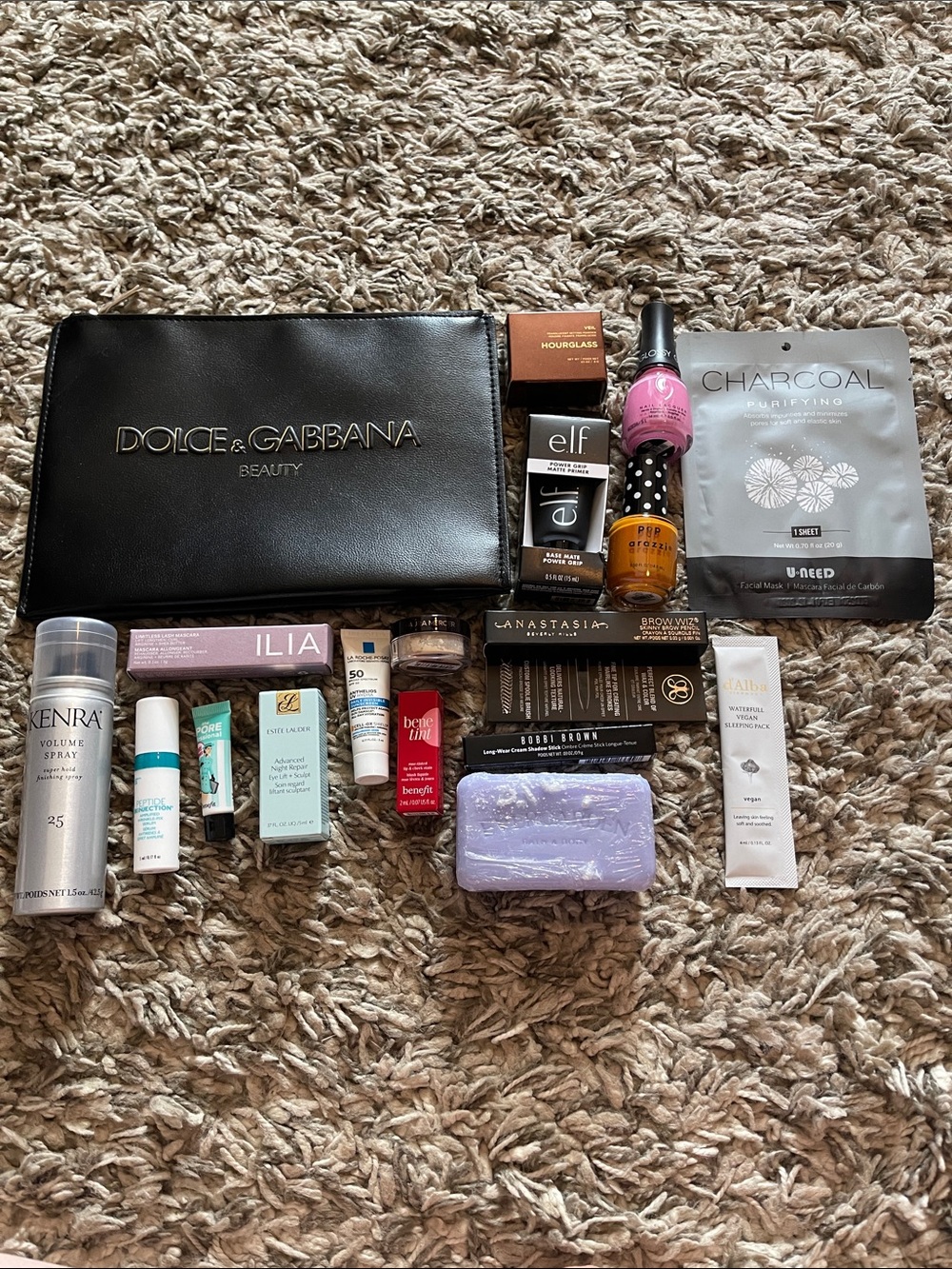 MAKEUP AND BEAUTY BUNDLE!!